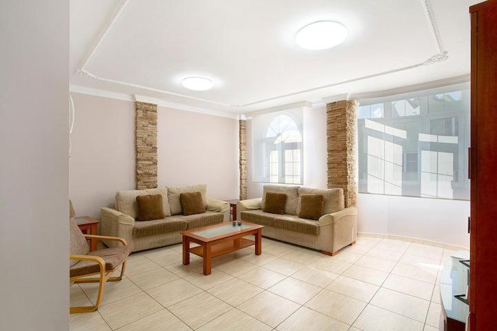 Aeropuerto Gran Canaria Apartamento Vacacional Carrizal Eksteriør billede